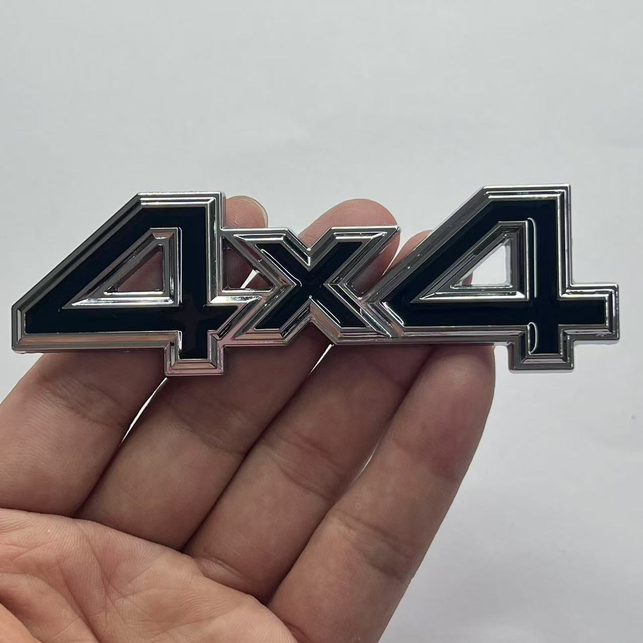 Off-road vehicle 4-wheel drive car sticker 4X4 body sticker modified body tailgate decorative sticker 3D three-dimensional sticker car sticker middle net sticker