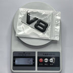 Metal displacement V8 car label, suitable for the new Highlander V8 metal modified car sticker V8 rear four-wheel drive label