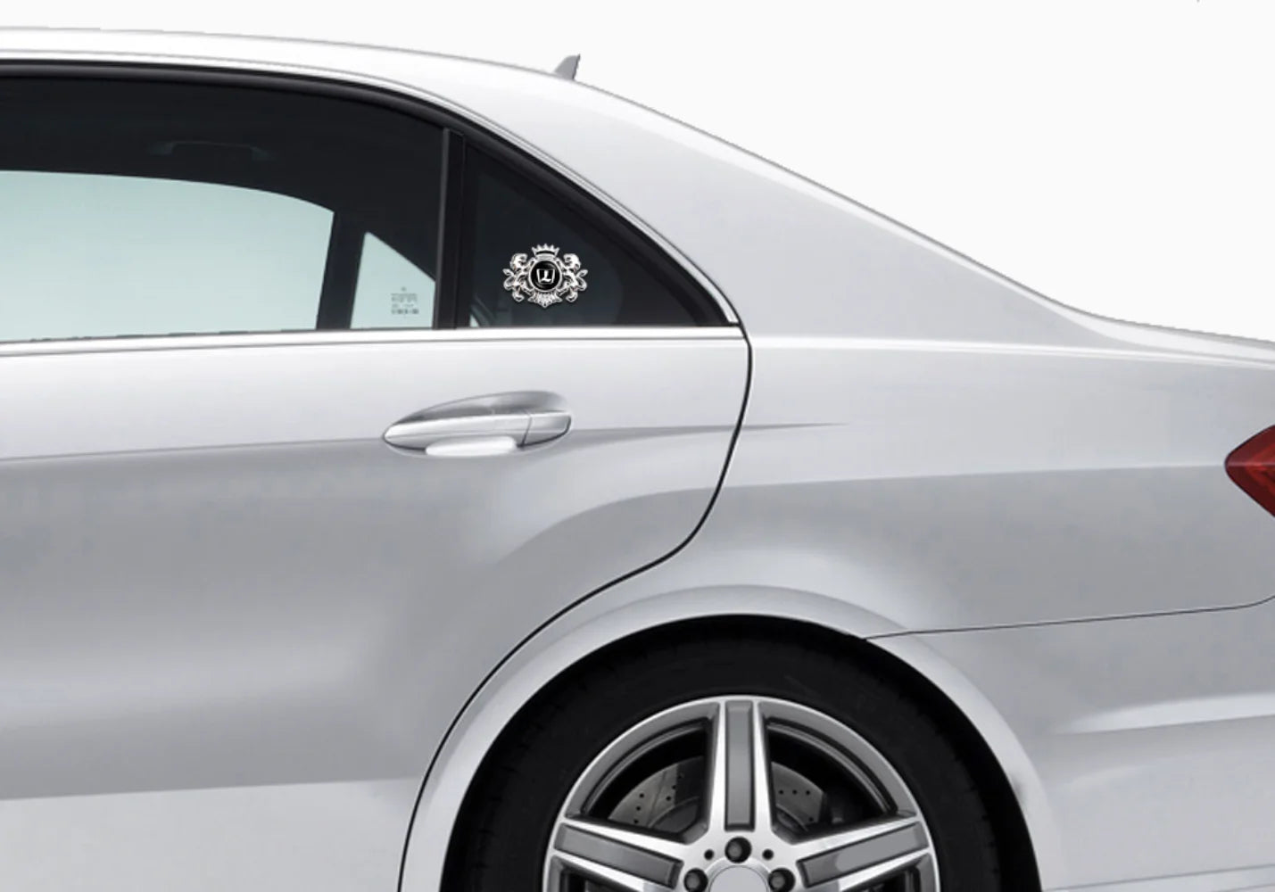 3D Self-adhesive Car Styling Body Trunk Badge Lion Sticker Decal Accessories for Luxgen U6 5 U7 Master CEO Mpv Suv 7 Auto Emblem