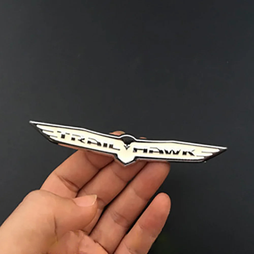 Metal Car Styling Trunk Body Sticker Trail Hawk Emblem Side Fender Decal for Jeep Cherokee Wrangler Compass Cherokee TJ JK JL
